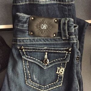 D9 Slick Jeans